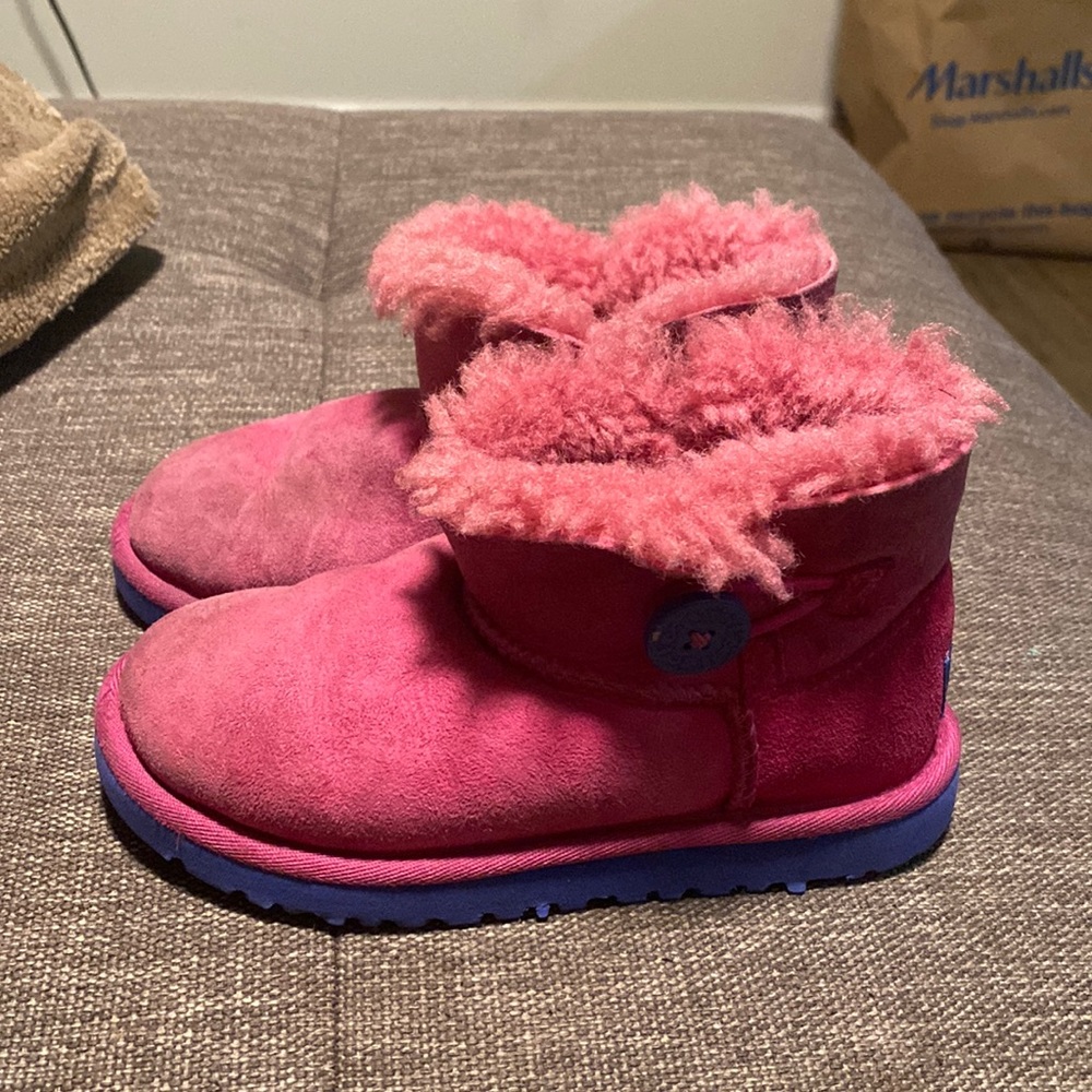 Pink UGGS